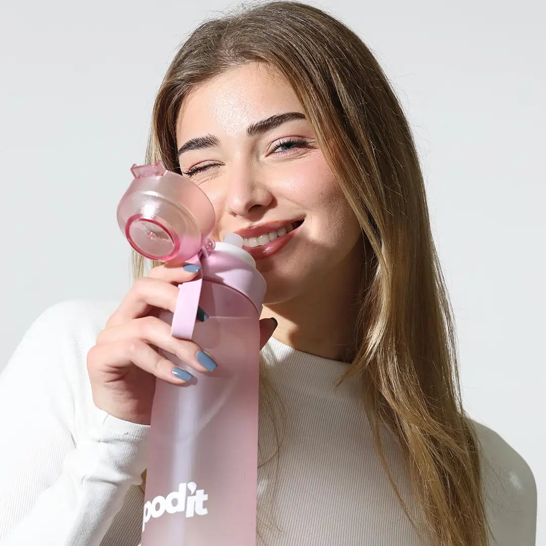 Podit-pink-flavored-water-bottle-with-model-2